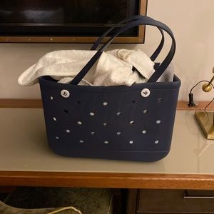 Brand new BOGG Bag in navy, retails for $90...hours for $75!
